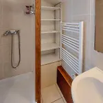 Stunning In With Wifi Asté
