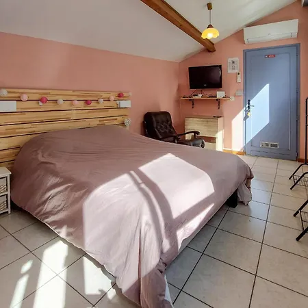 度假居 2 Bedroom In *