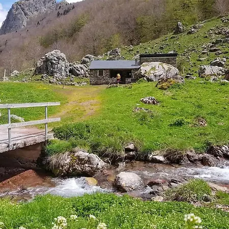 度假居 2 Bedroom In *