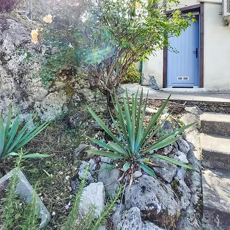 度假居 2 Bedroom In 阿斯特